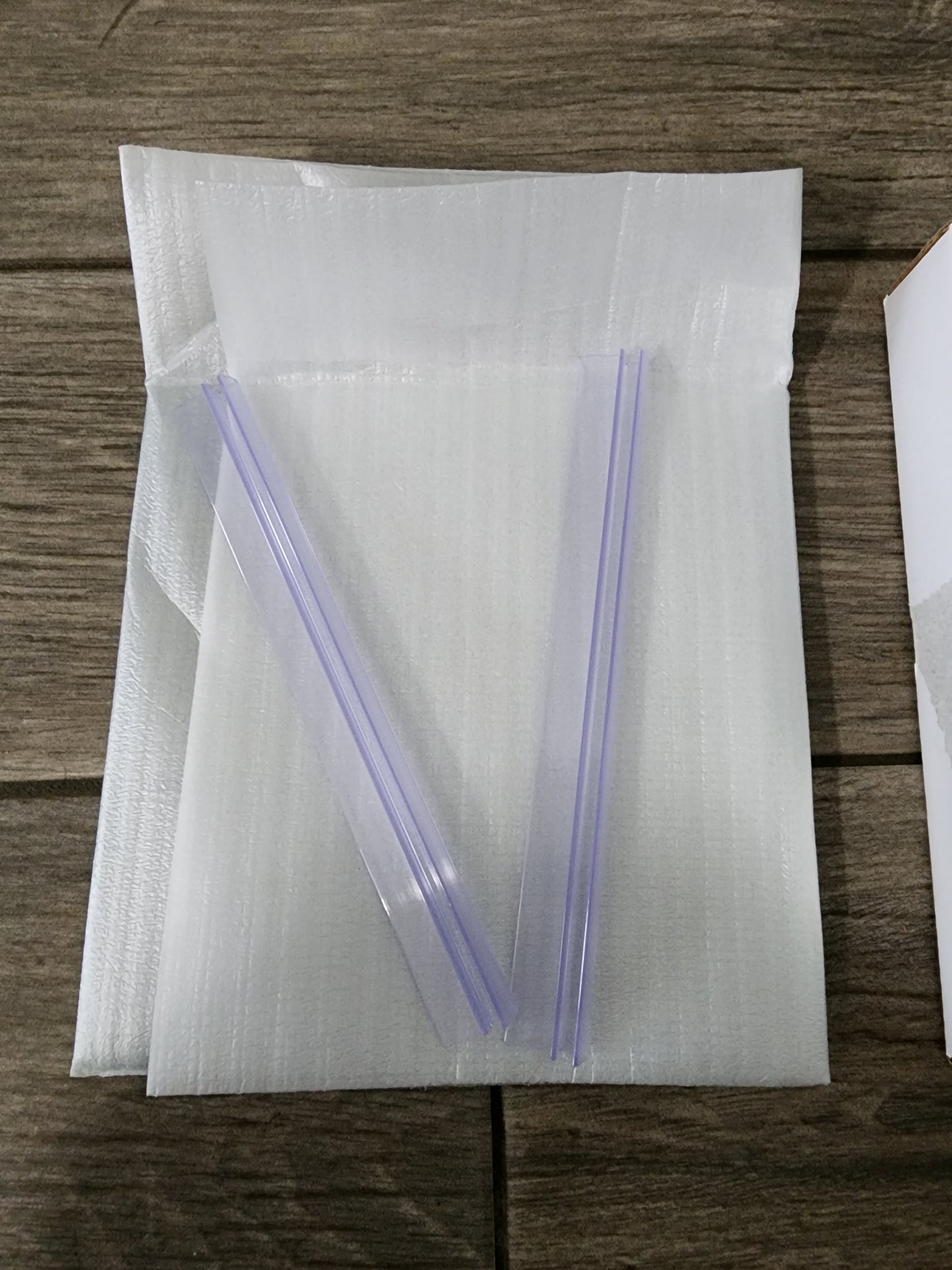 Custom Rimless Betta Tanks